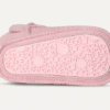 Baby Classic und Kuscheltier