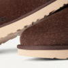 Klassisches Slip-On-Wildleder aus zotteligem Material