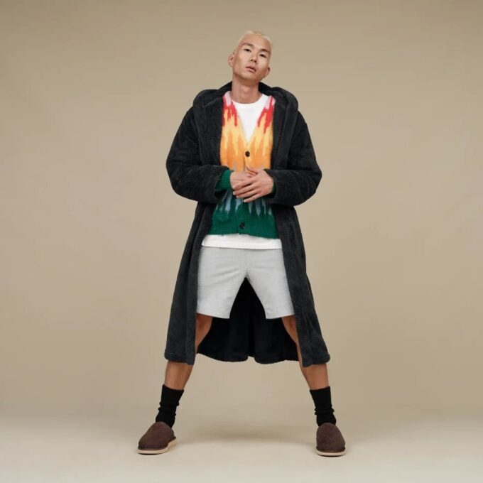 Klassisches Slip-On-Wildleder aus zotteligem Material