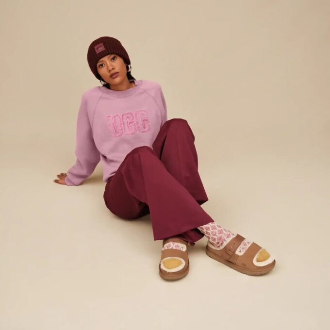 UGG Logo Rundhalsausschnitt